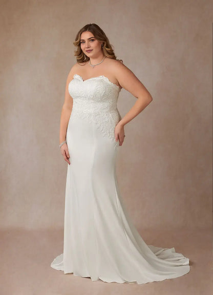 Charming White Mermaid Strapless Sweetheart Neckline Sleeveless Lace Applique Backless Elegant Plus Size Hot Sale Wedding Dress