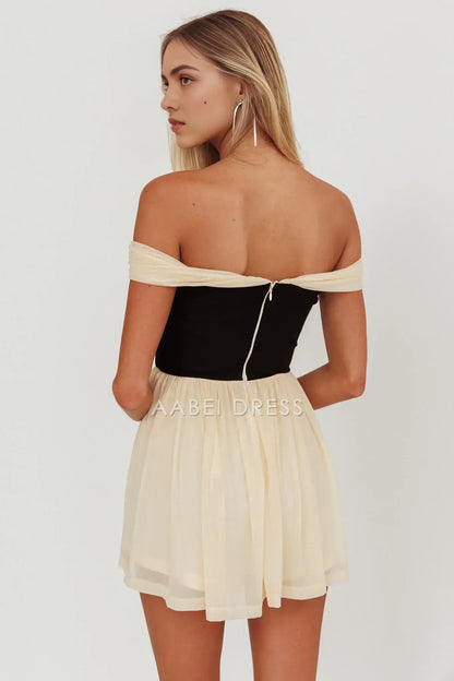 A Line Off-Shoulder Sweetheart Neckline Ruched Ivory/Black Fashion Mini Dress Hot Sale Homecoming Dress
