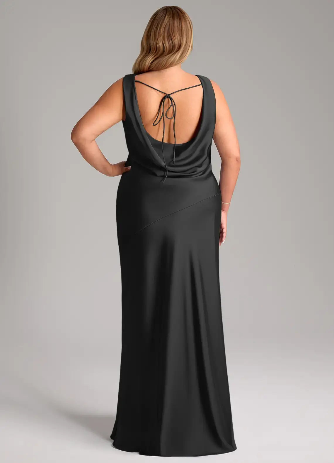 Wedding Guests Dresses Black Mermaid Cowl Neck Sleeveless Backless Floor-Length Chic Plus Size Formal Dress Discount Hot Sale Prom Dress