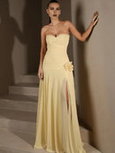 Exquisite Formal Women's Dresses Daffodil Chiffon A Line Strapless Sweetheart Neckline Sleeveless Split Pleated With 3D Flower Floor Length Affordable Prom Dress