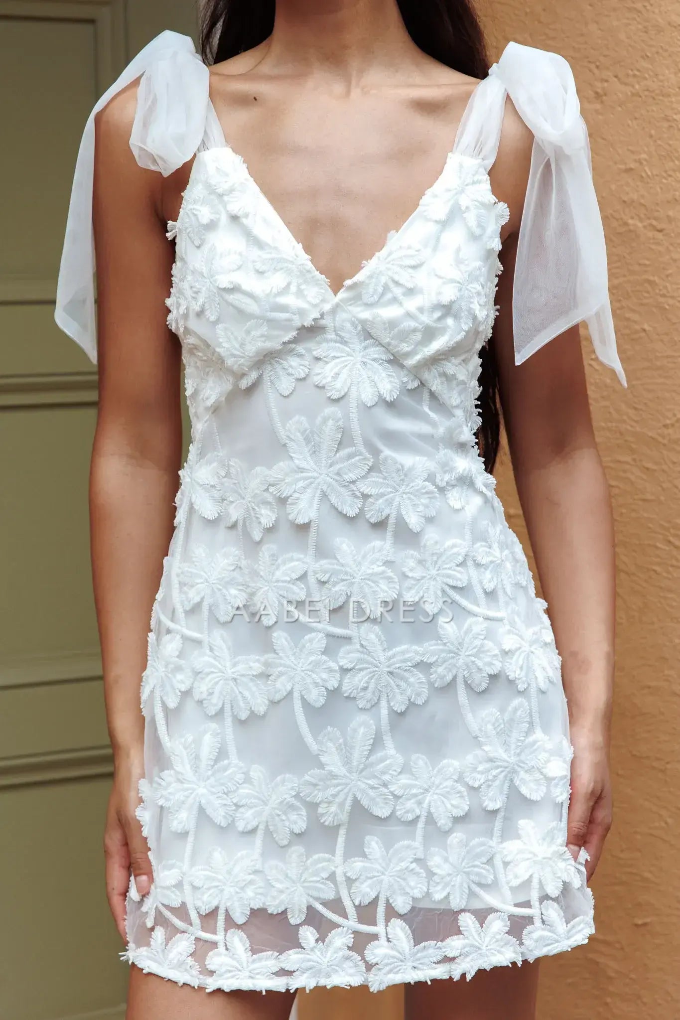 Sheath V Neck Tied Shoulder Embellished White Lace Flower Exquisite Mini Dress Hot Sale Homecoming Dress