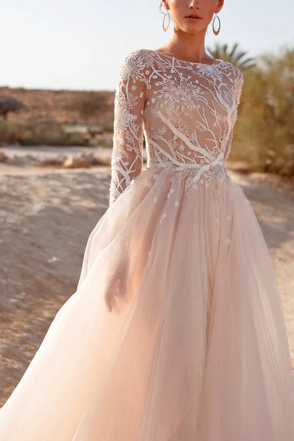 Bohemian A-Line Round-Neck Long-Sleeve Open-Back Train-Length Wedding Dress