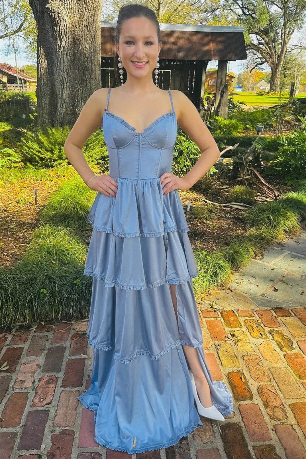 Chic A-line V-neck Spaghetti Straps Lace-up Back Tiered Ruffle Floor-length Evening Prom Dress