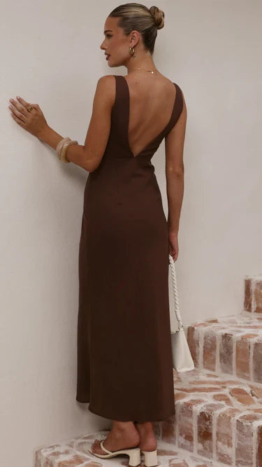 Chic Sheath Deep V Sleeveless Open Back Floor Length Evening Dress