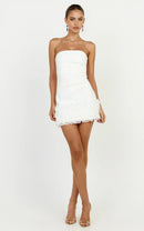 Chic A-Line Strapless Sleeveless Zipper Back Mini Ruffled Hem Homecoming Dresses for Parties
