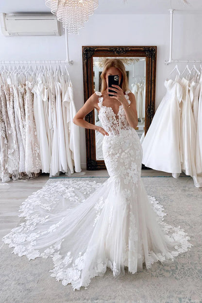 Classic Mermaid Plunge-V-Neck Spaghetti-Strap Open-Back Train-Length Wedding Dress
