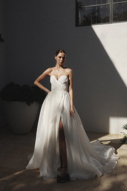 Dramatic Ball Gown Sweetheart Strapless Open Back Train Length Wedding Dress