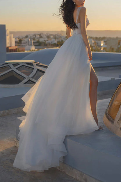 Dreamy Ball-Gown Sweetheart Spaghetti Strap Lace Up Back Train Length Wedding Dress
