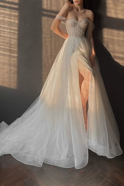 Dreamy Ball-Gown Sweetheart Spaghetti Strap Lace Up Back Train Length Wedding Dress