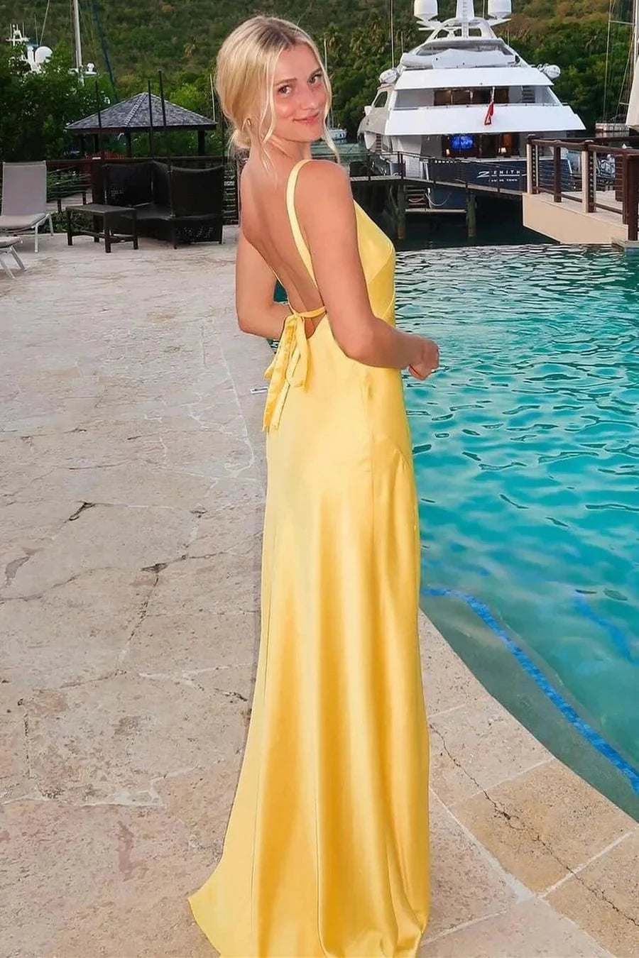 Elegant A-Line V-Neck Spaghetti-Strap Tie-Back High-Slit Maxi Evening Dress