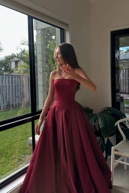 Elegant Ball-Gown Strapless Sleeveless Open-Back Floor-Length Formal Evening Dress