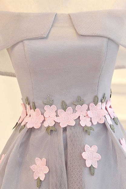 Elegant High-Low Round Neck Tulle Floral Light Grey Party Homecoming Dress.