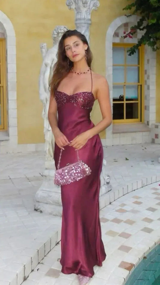 Elegant Mermaid Halter Crystal-Embellished Burgundy Floor-Length Formal Prom Dress.