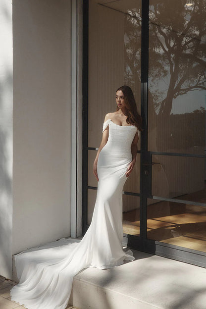 Elegant Mermaid Off Shoulder Short Sleeve Zipper Back Train Length Wedding Dress