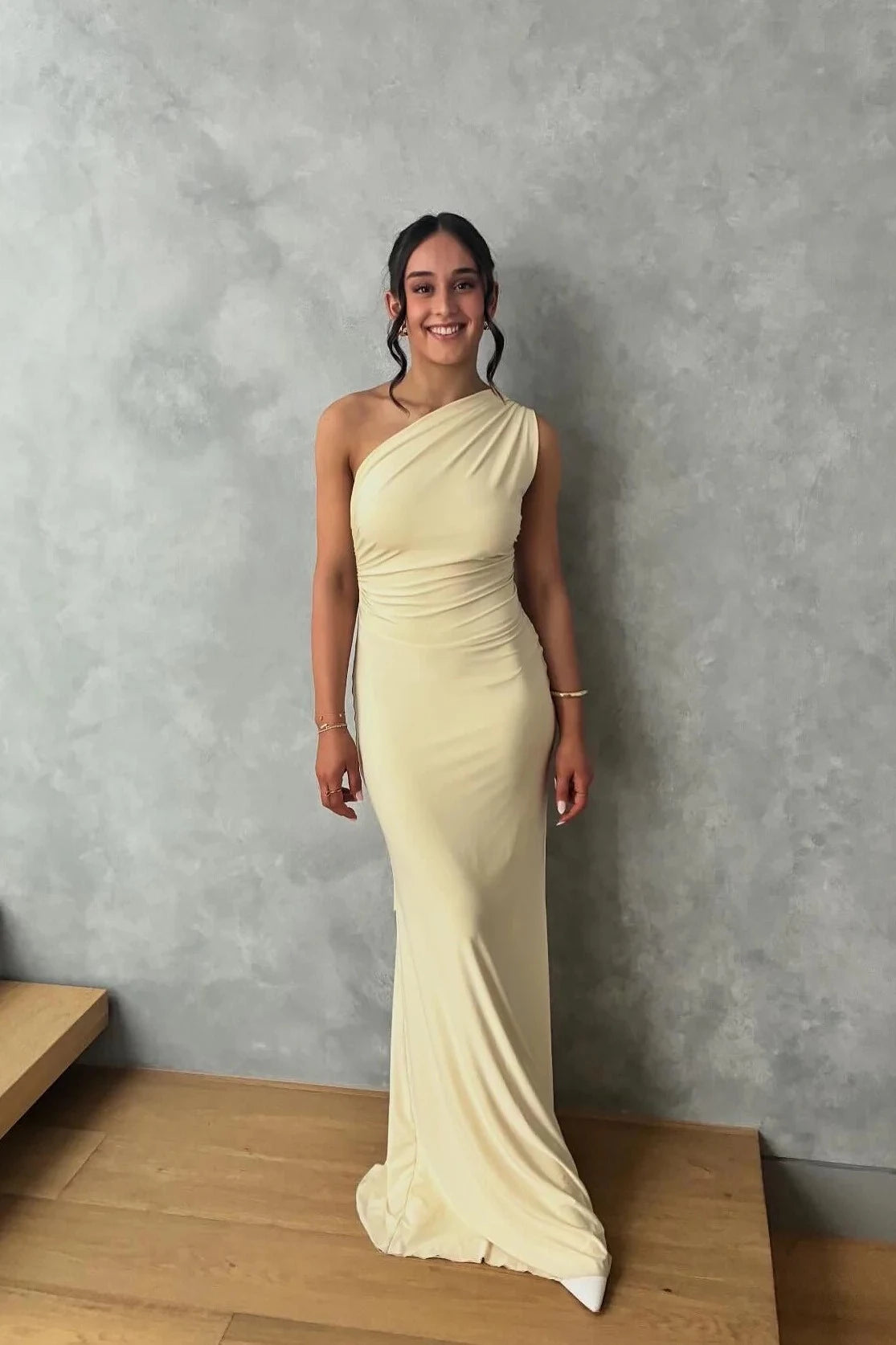 Elegant Mermaid One-Shoulder Sleeveless Open Back Floor-Length Champagne Jersey Evening Dresses