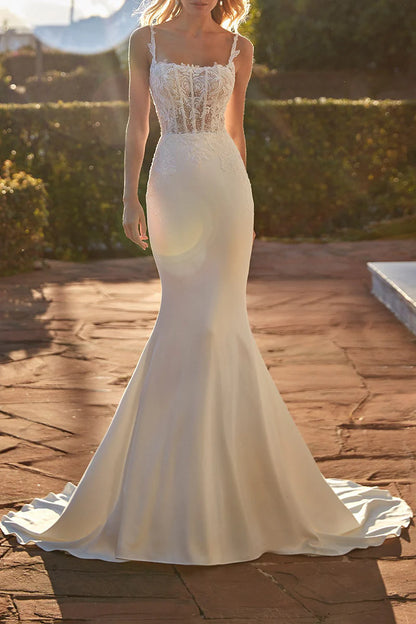 Elegant Mermaid Sweetheart Spaghetti-Strap Open-Back Train-Length Wedding Dress
