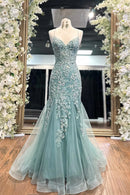 Elegant Mermaid V-Neck Spaghetti-Strap Lace-Up-Back Train Evening Dress
