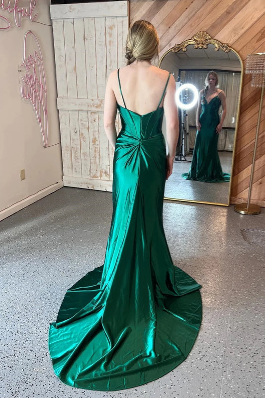 Elegant Mermaid V-Neck Spaghetti Straps Ruched Back Sweep Train Emerald Satin Evening Dresses