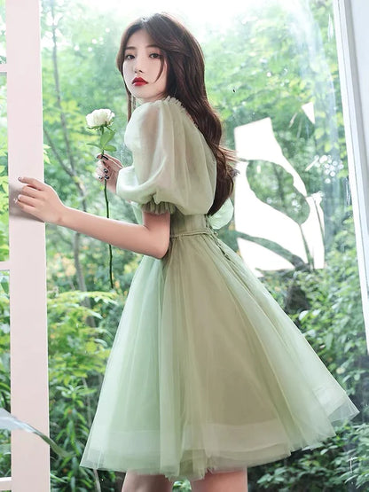 Elegant Off-Shoulder Tulle Light Green Knee-Length Party Prom Dress.