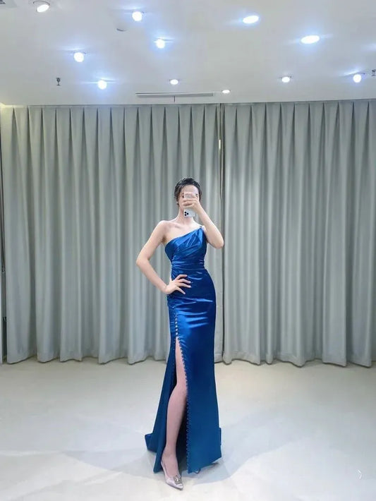 Elegant Sheath One-Shoulder Slit Royal Blue Floor-Length Prom Dress.