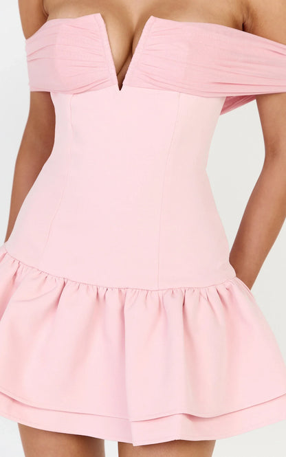Elegant A-Line Off-Shoulder Sweetheart Draped Short Sleeve Zipper Back Mini Homecoming Dresses