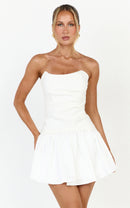 Elegant A-Line Strapless Sleeveless Corset Back Drop Waist Mini Homecoming Party Dress