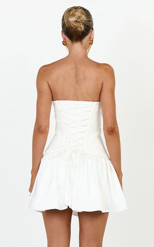 Elegant A-Line Strapless Sweetheart Lace-Up Back Mini Homecoming Dress for Parties
