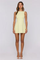 Elegant A-line Boat Neck Sleeveless Open Back Mini Homecoming Dresses with Bow Detail