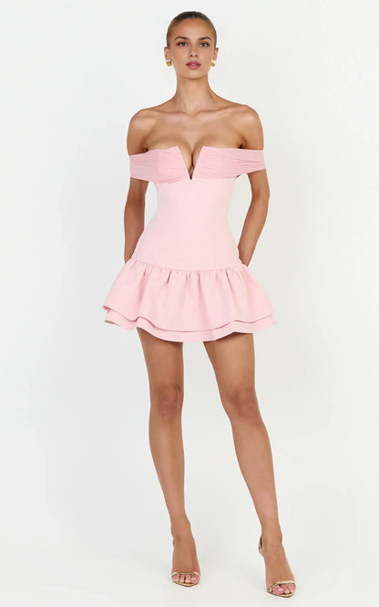 Elegant Off-Shoulder Sweetheart V-Neck Ruched Short Sleeve Zipper Back A-Line Mini Homecoming Dresses