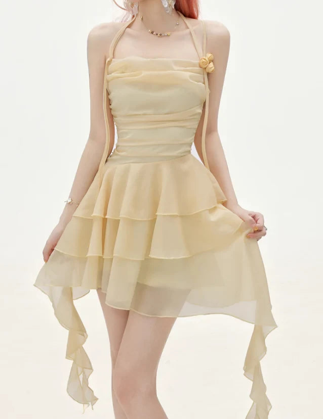 Elegant Ruched A-Line Halter Sleeveless Open Back Asymmetrical Tiered Mini Homecoming Dresses