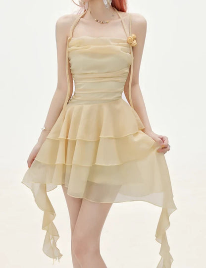 Elegant Ruched A-Line Halter Sleeveless Open Back Asymmetrical Tiered Mini Homecoming Dresses