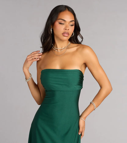 Elegant Strapless Ruched Bodice High Slit A-Line Floor-Length Prom Dress with Sleek Back