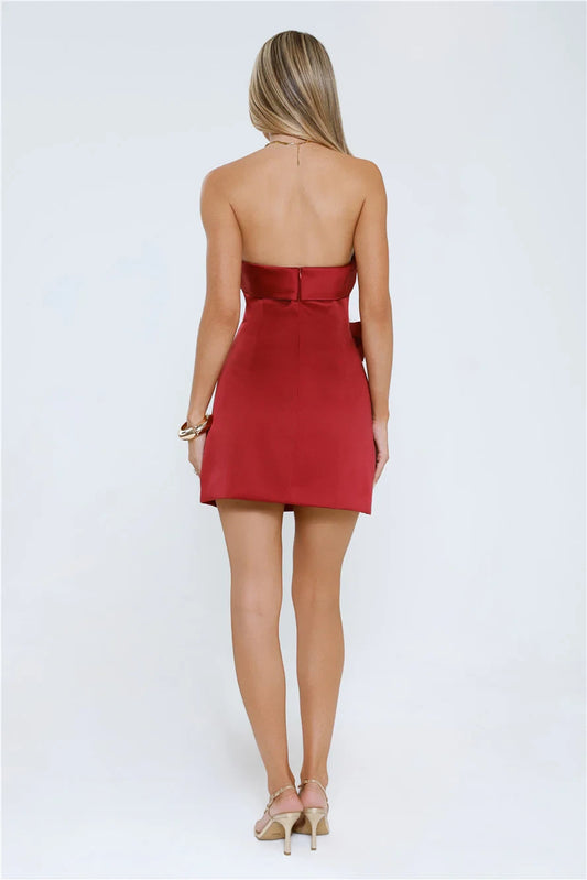 Burgundy Satin Sheath/column Straight Neck Back Zip Short Dress