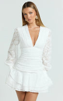 Elegant Textured A-Line Deep V-Neck Long Balloon Sleeve Ruched Back Mini Homecoming Dresses