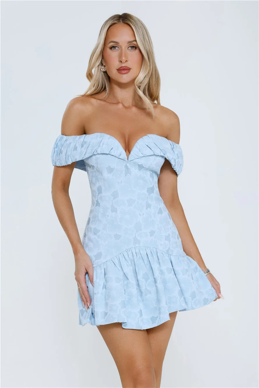 Elegant Textured A-Line Sweetheart Off-Shoulder Short Sleeve Plain Back Mini Homecoming Dresses