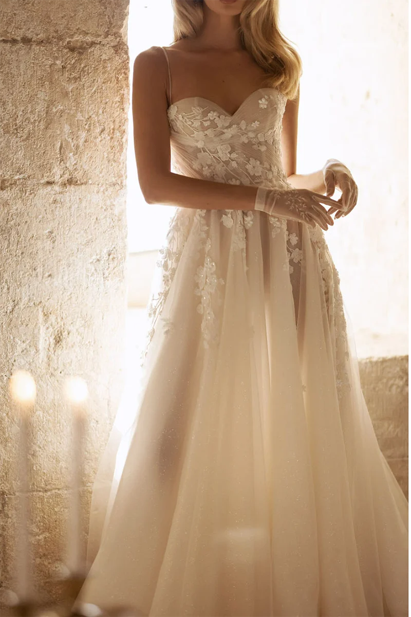 Ethereal A-Line Sweetheart Spaghetti-Strap Lace-Up-Back Train-Length Wedding Dress