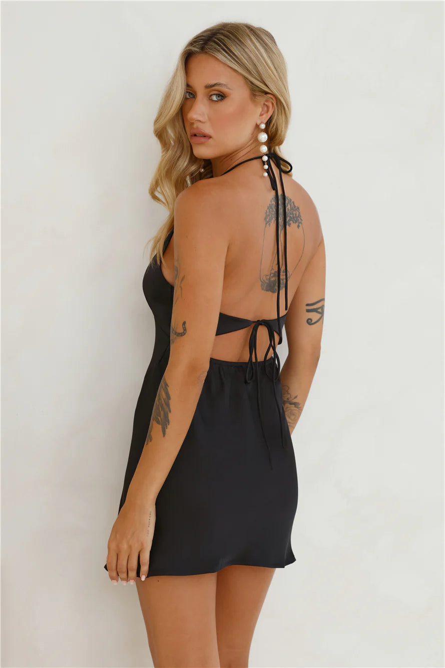 Flowy A-line Halter-neck Sleeveless Lace-up-back Satin Mini Homecoming Dresses