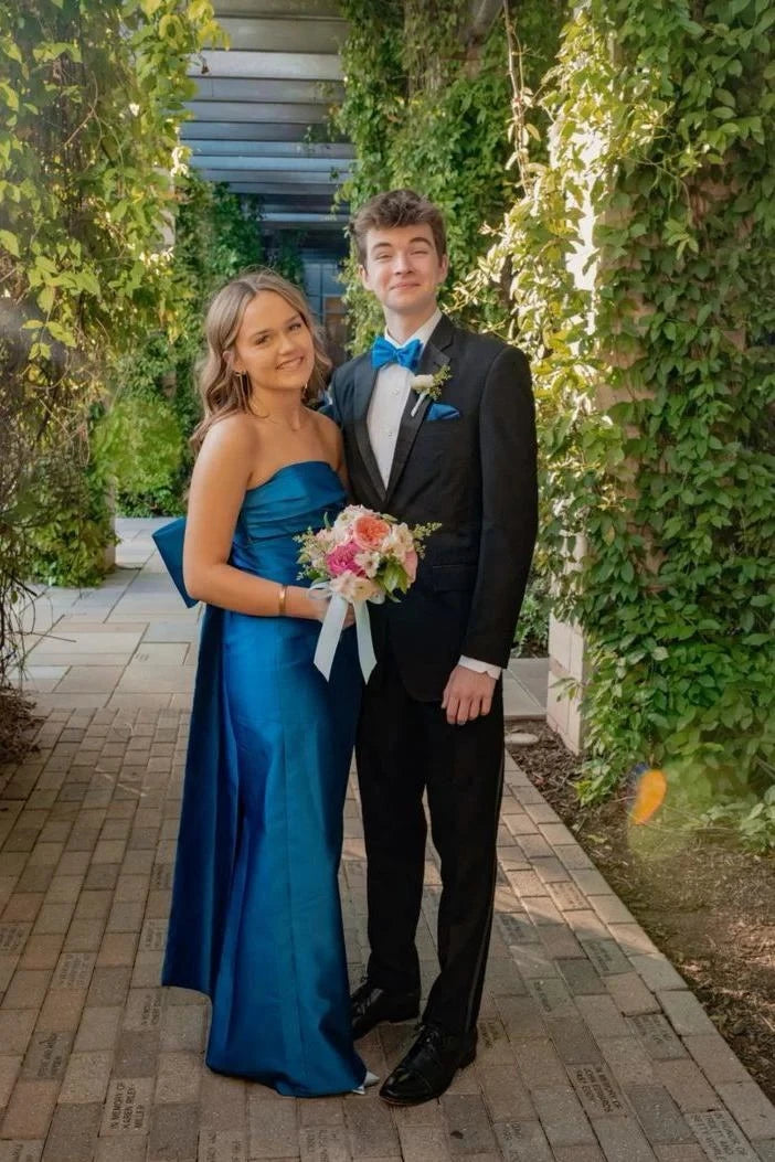 Glamorous A-line Strapless Sweetheart Bow Back Floor-length Evening Prom Dress
