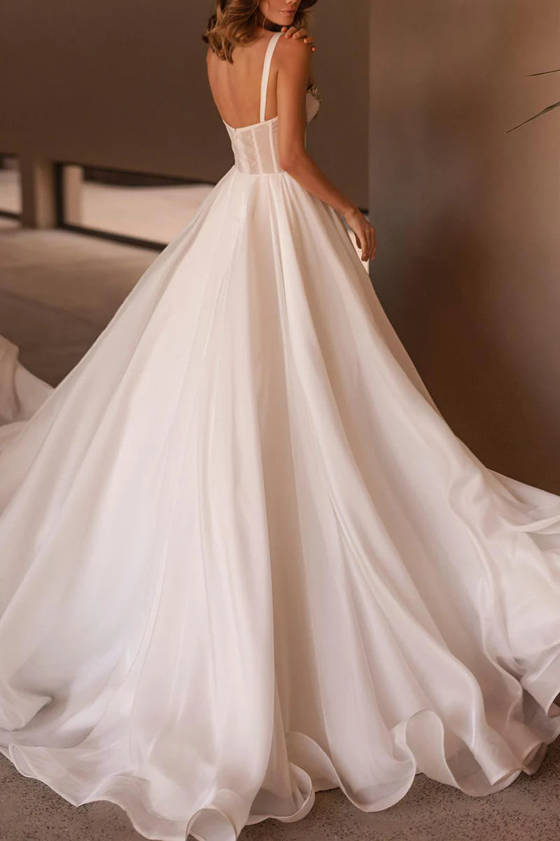 Glamorous Ball Gown Bustier Spaghetti Strap Open Back Train Length Wedding Dress