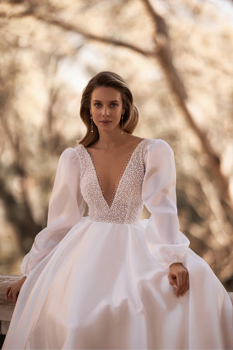Glamorous Ball-Gown Plunge-V-Neck Puffed-Sleeve Open-Back Train-Length Wedding Dress