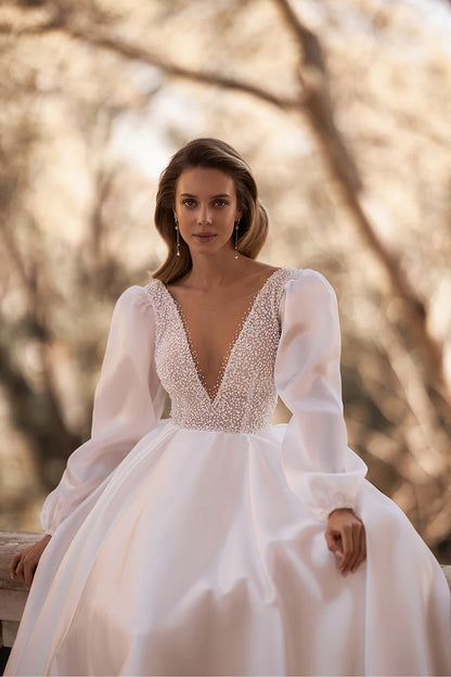 Glamorous Ball-Gown Plunge-V-Neck Puffed-Sleeve Open-Back Train-Length Wedding Dress