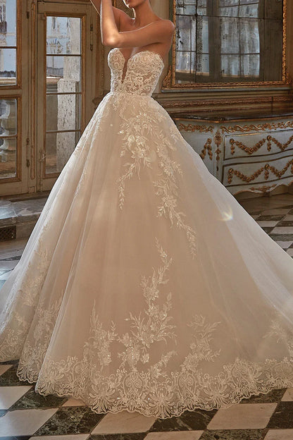 Glamorous Ball-Gown Plunge-V-Neck Strapless Open-Back Train-Length Wedding Dress