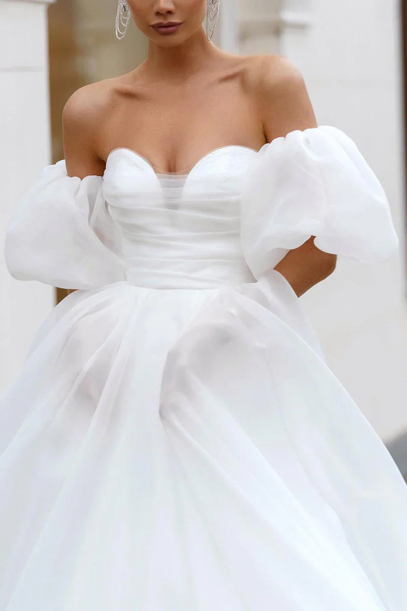 Glamorous Ball-Gown Sweetheart Detachable Puff Sleeve Lace Up Back Train Length Wedding Dress