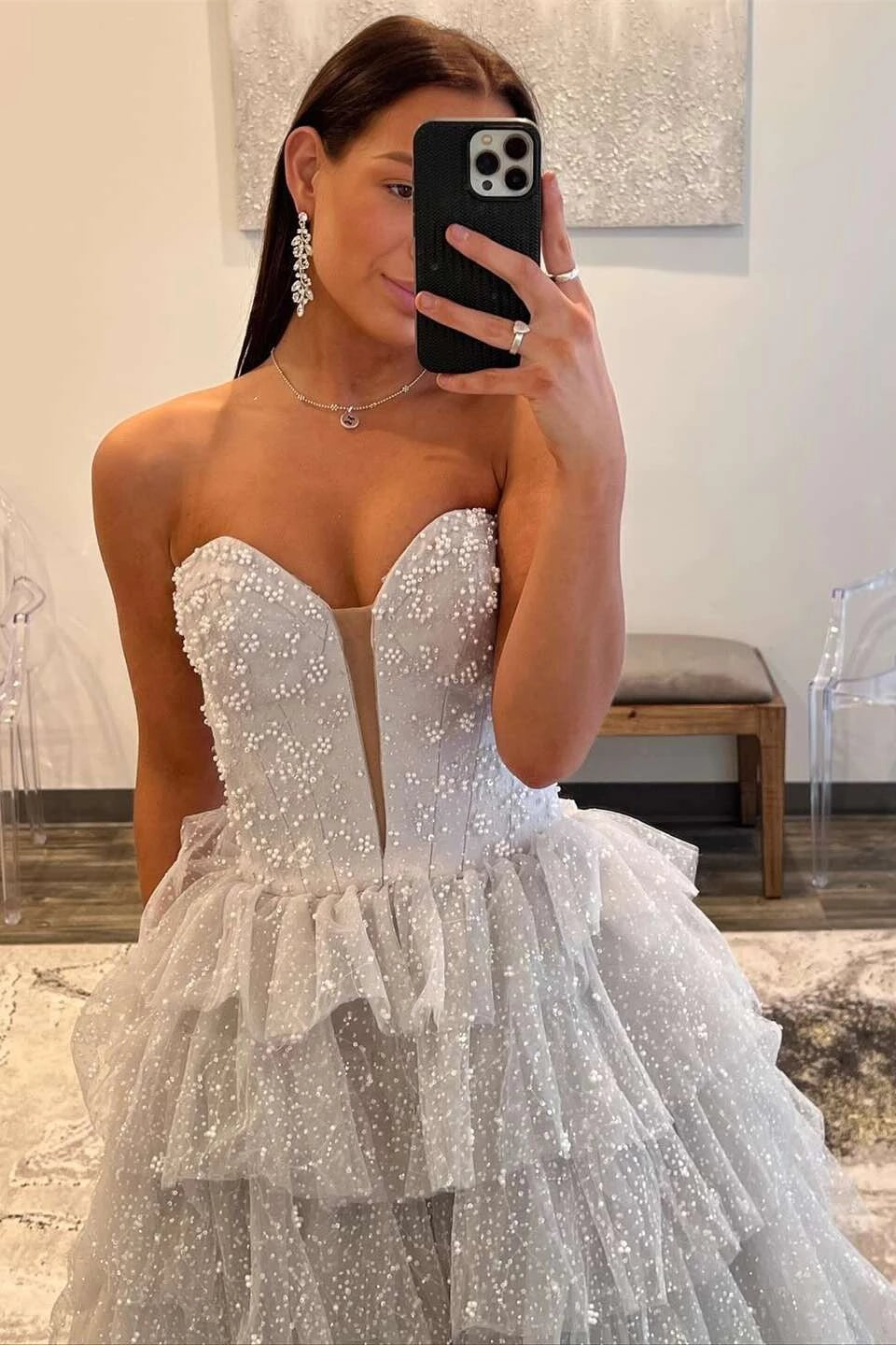 Glamorous Ballgown Strapless Sweetheart Sleeveless Beaded Tiered Tulle Evening Dresses