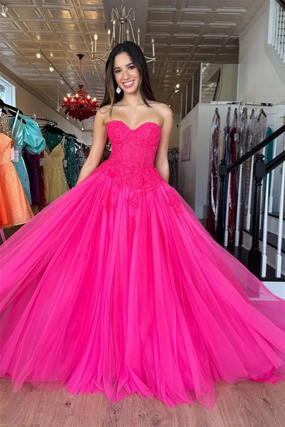 Glamorous Ballgown Strapless Sweetheart Sleeveless Lace Tulle Train Evening Dresses