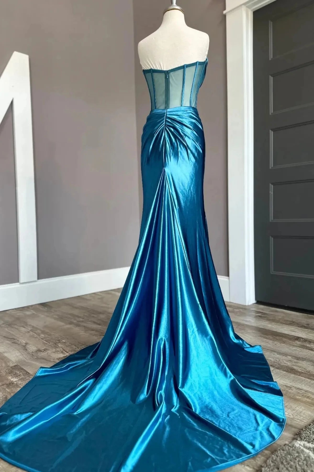 Glamorous Mermaid Off-the-Shoulder Sleeveless Open Back Sweep Train Teal Satin Evening Dresses