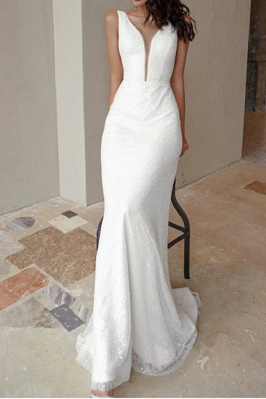 Glamorous Mermaid Plunge-V-Neck Sleeveless Detachable-Train-Length Wedding Dress