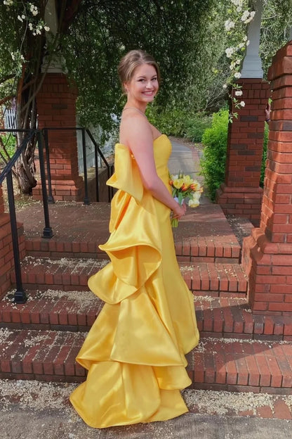 Glamorous Mermaid Strapless Sweetheart Bow-Back Train Evening Dress