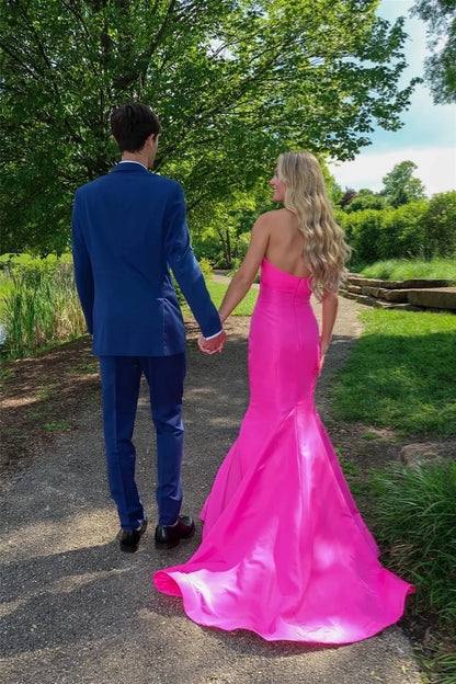 Glamorous Mermaid Strapless Sweetheart Cutout Sleeveless Train Evening Dresses