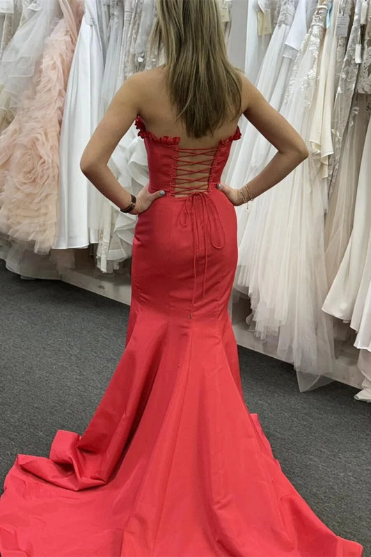 Glamorous Mermaid Strapless Sweetheart Lace-Up-Back High-Slit Train Evening Dress